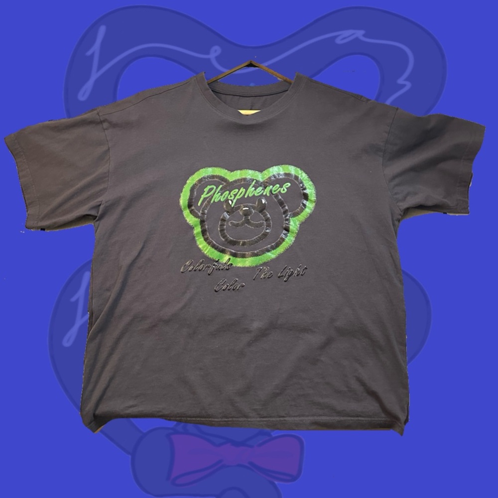 Phosphenes Bear Graphic Tee – Vintage Style size small